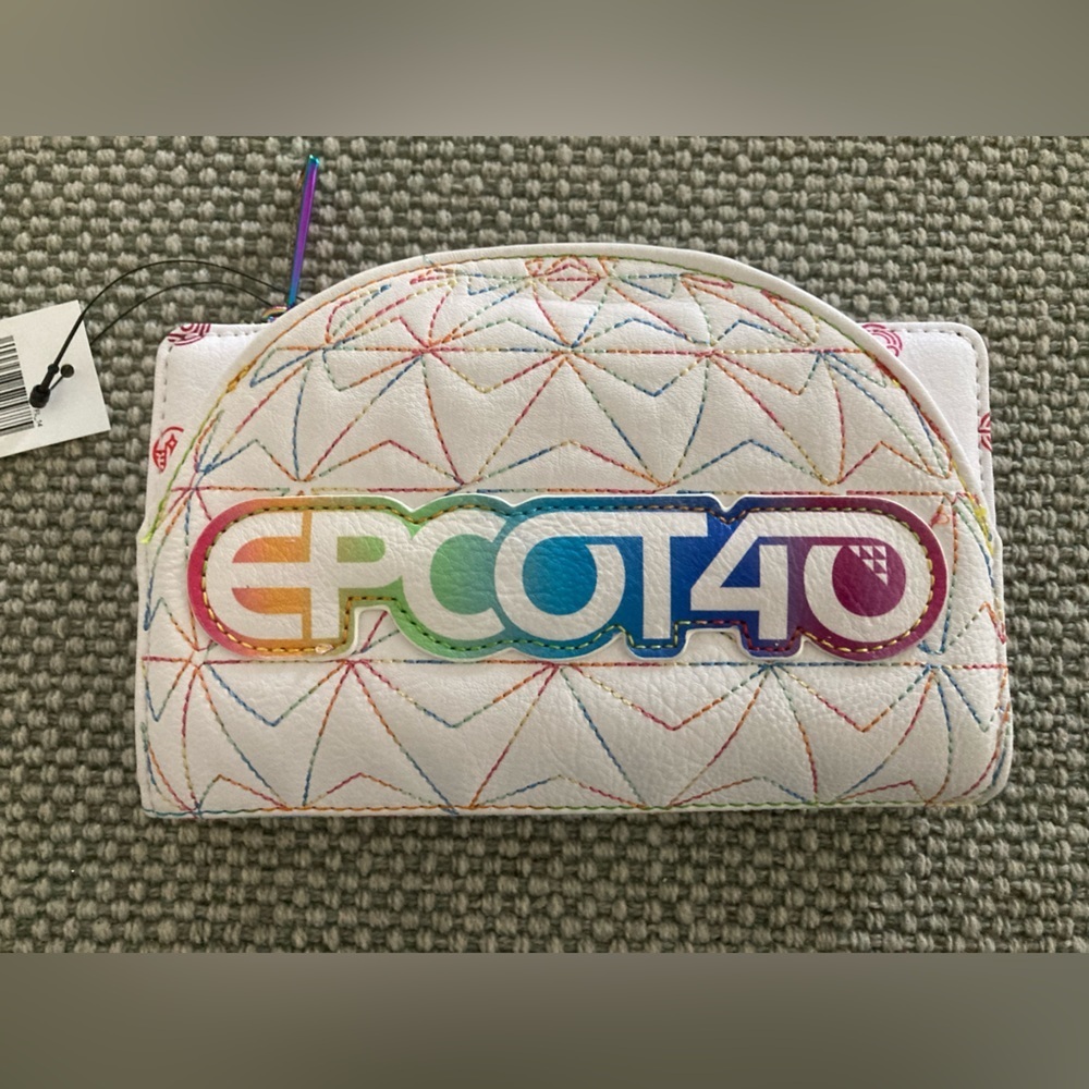 Disney Epcot40 Loungefly wallet